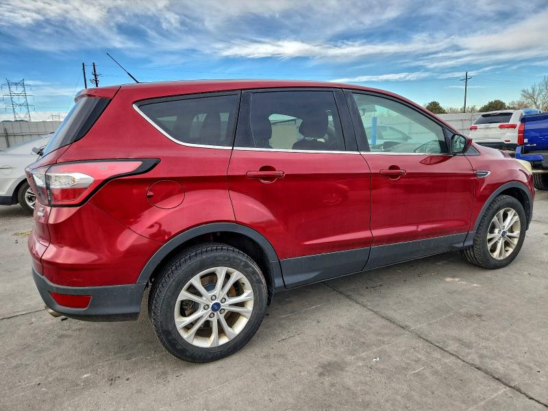 Photo 3 from auction – 2017 FORD ESCAPE SE with VIN 1FMCU9GD7HUD11228