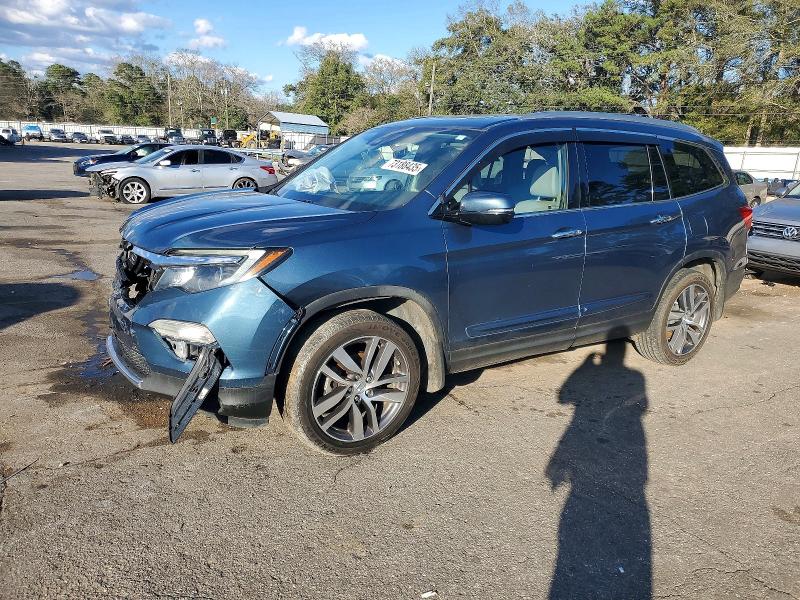 Фото 1 с аукциона – 2017 HONDA PILOT с VIN 5FNYF6H99HB006321