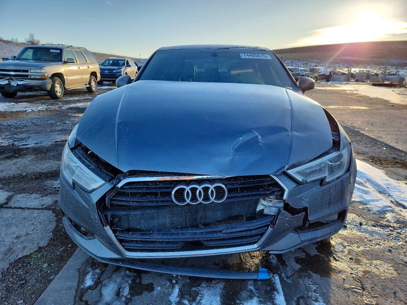 Photo 5 from auction – 2017 AUDI A3 PREMIUM with VIN WAUB8GFF0H1010679