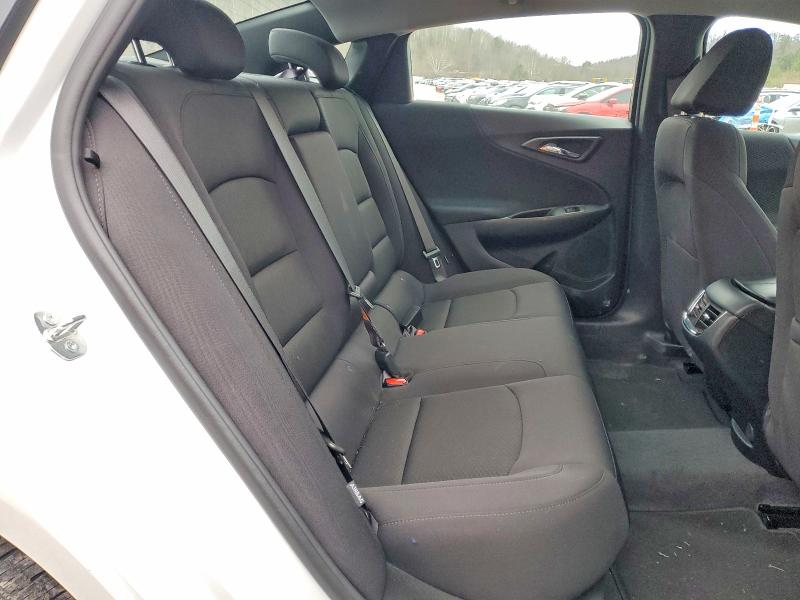 Photo 10 from auction – 2023 CHEVROLET MALIBU LT with VIN 1G1ZD5ST5PF214014