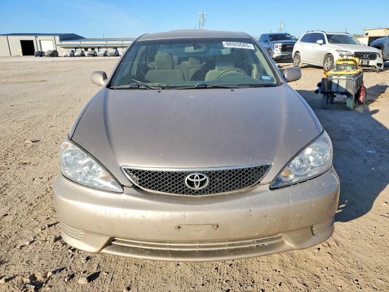 Photo 5 from auction – 2005 TOYOTA CAMRY LE with VIN 4T1BE32K75U097798