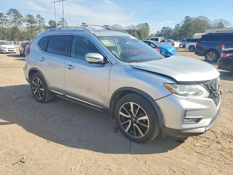Photo 4 from auction – 2019 NISSAN ROGUE S with VIN 5N1AT2MT7KC729394