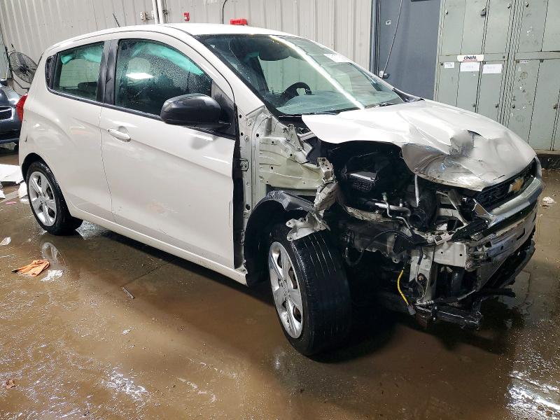 Photo 4 from auction – 2019 CHEVROLET SPARK with VIN KL8CB6SA0KC746703