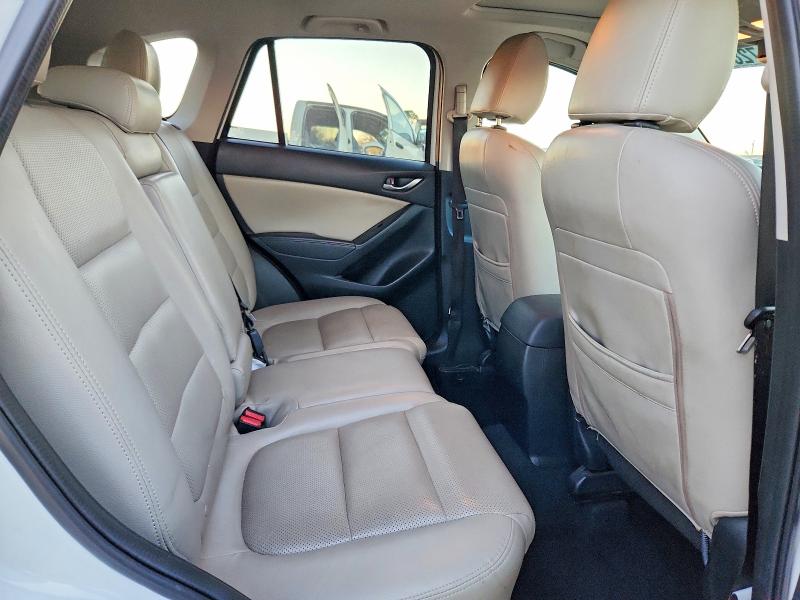 Photo 11 from auction – 2016 MAZDA CX-5 with VIN JM3KE2CY6G0798822