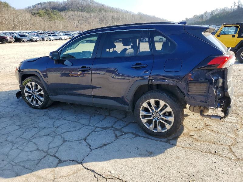 Photo 2 from auction – 2020 TOYOTA RAV4 with VIN JTMC1RFV3LD045755