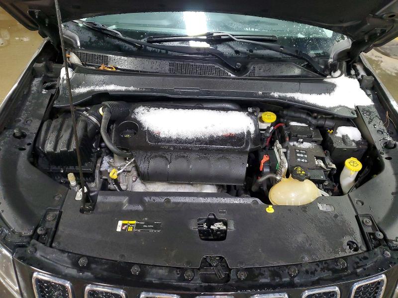 Photo 11 from auction – 2017 JEEP COMPASS with VIN 3C4NJDBB5HT660445