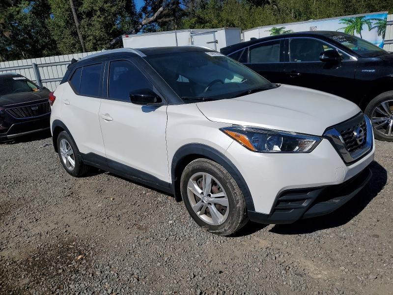 Photo 4 from auction – 2019 NISSAN KICKS S with VIN 3N1CP5CUXKL471022