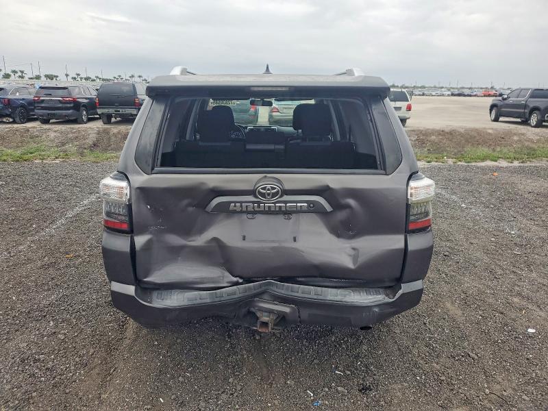 Photo 6 from auction – 2014 TOYOTA 4RUNNER SR with VIN JTEZU5JR6E5077063