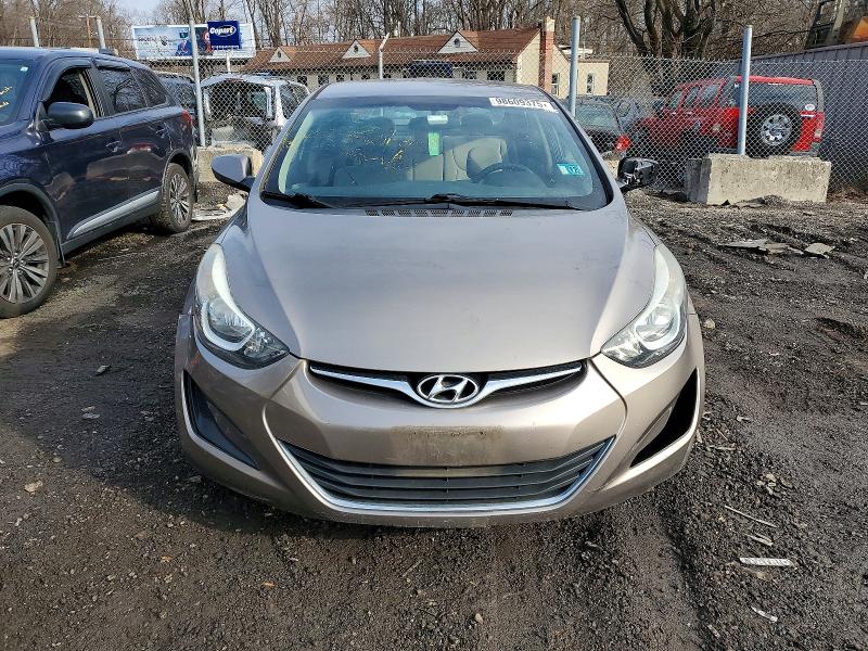Photo 5 from auction – 2016 HYUNDAI ELANTRA with VIN 5NPDH4AE7GH767773