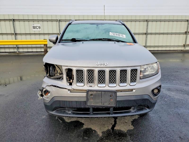 Photo 5 from auction – 2016 JEEP COMPASS with VIN 1C4NJCEA5GD735520
