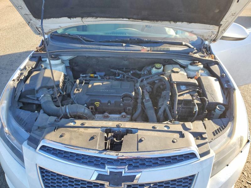 Photo 11 from auction – 2014 CHEVROLET CRUZE with VIN 1G1PC5SB4E7158074