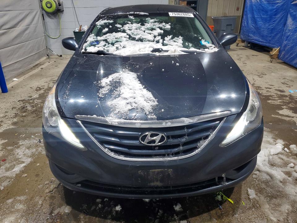 Photo 5 from auction – 2011 HYUNDAI SONATA GLS with VIN 5NPEB4AC5BH295117
