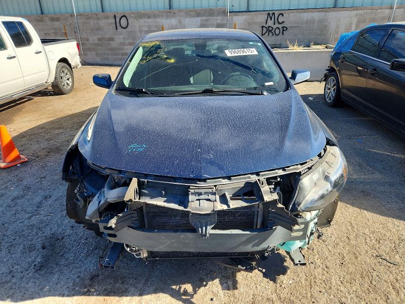 Photo 5 from auction – 2020 CHEVROLET MALIBU LT with VIN 1G1ZD5ST0LF067711