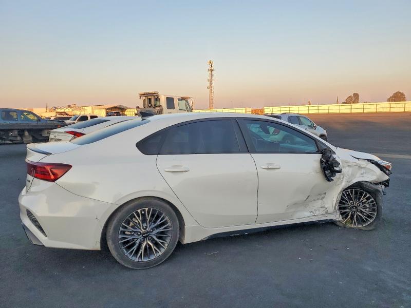Photo 3 from auction – 2023 KIA FORTE with VIN 3KPF54AD0PE623723