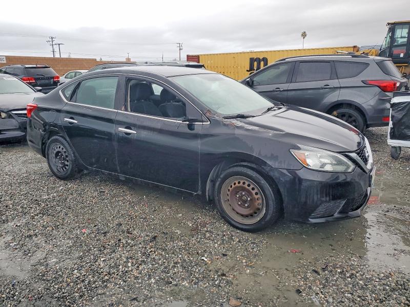 Photo 4 from auction – 2016 NISSAN SENTRA with VIN 3N1AB7AP9GY264680