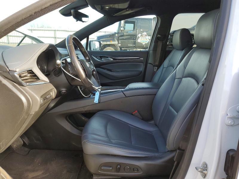 Photo 7 from auction – 2022 BUICK ENCLAVE with VIN 5GAERCKW2NJ101929