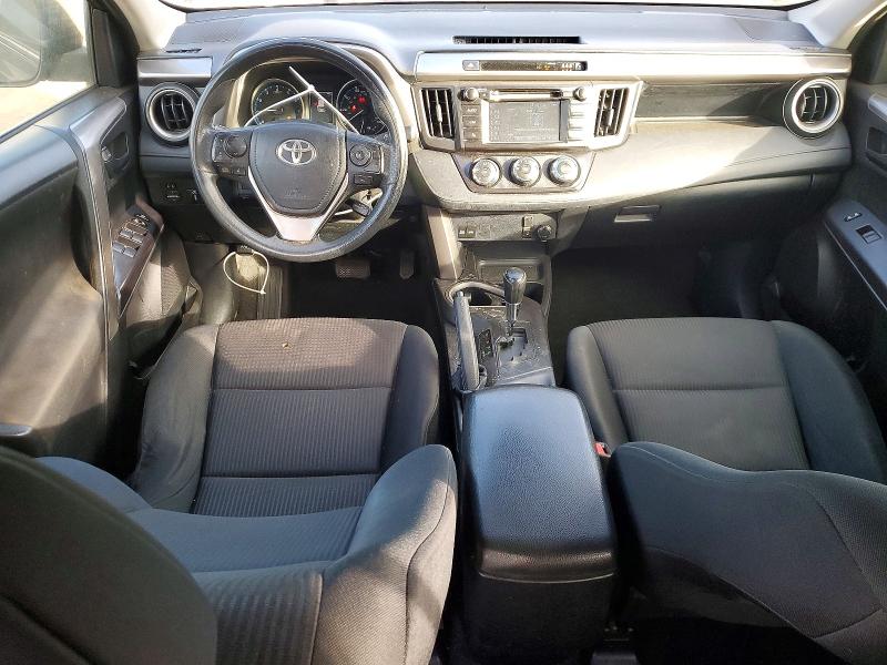 Photo 8 from auction – 2017 TOYOTA RAV4 LE with VIN JTMBFREV0HJ137302