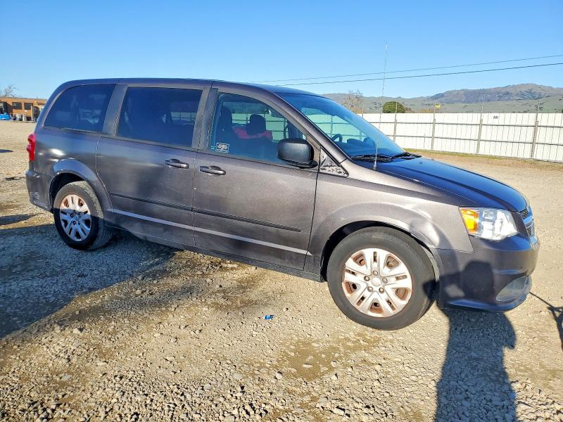 Photo 4 from auction – 2015 DODGE GRAND CARA with VIN 2C4RDGBG0FR682178