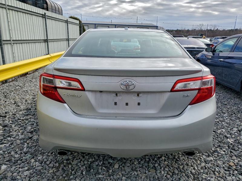 Photo 6 from auction – 2012 TOYOTA CAMRY SE with VIN 4T1BK1FK8CU504726