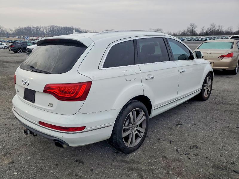 Photo 3 from auction – 2015 AUDI Q7 with VIN WA1VMAFE2FD016585