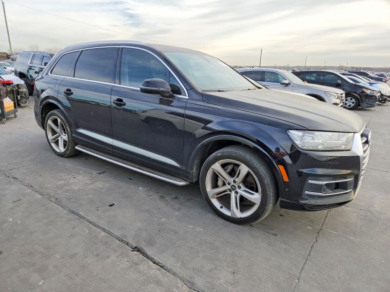 Foto 4 de la subasta – 2019 AUDI Q7 PRESTIG con VIN WA1VAAF76KD012012