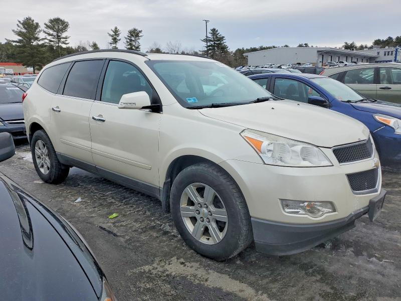 Photo 4 from auction – 2011 CHEVROLET TRAVERSE L with VIN 1GNKVGED4BJ408391