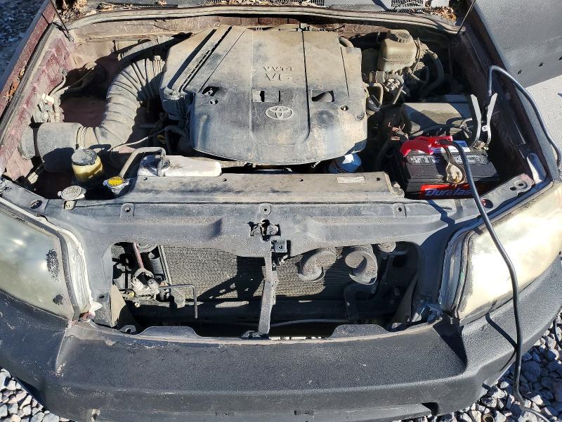 Photo 12 from auction – 2006 TOYOTA 4RUNNER SR with VIN JTEBU14RX68074009