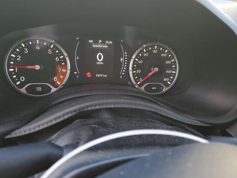 Photo 9 from auction – 2017 JEEP RENEGADE with VIN ZACCJBBB0HPF29815