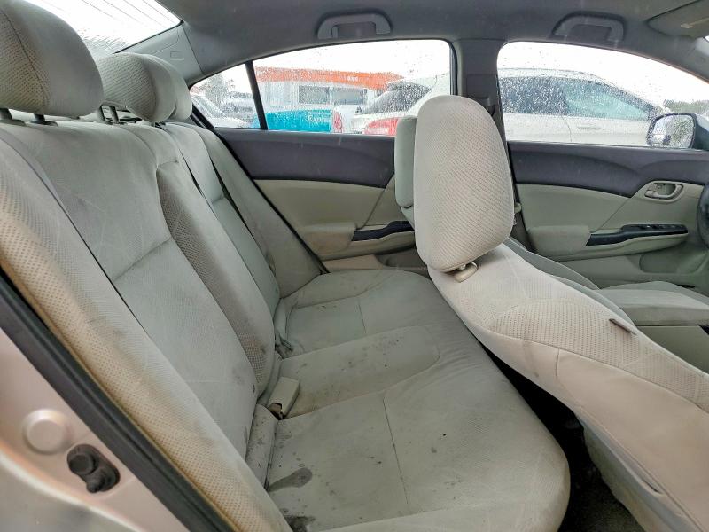 Photo 10 from auction – 2012 HONDA CIVIC LX with VIN 2HGFB2F56CH303742