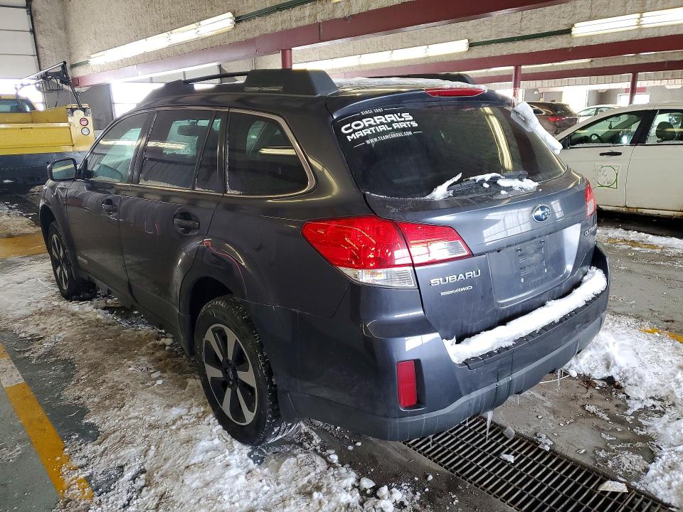 Photo 2 from auction – 2012 SUBARU OUTBACK 2. with VIN 4S4BRCGC4C3219574