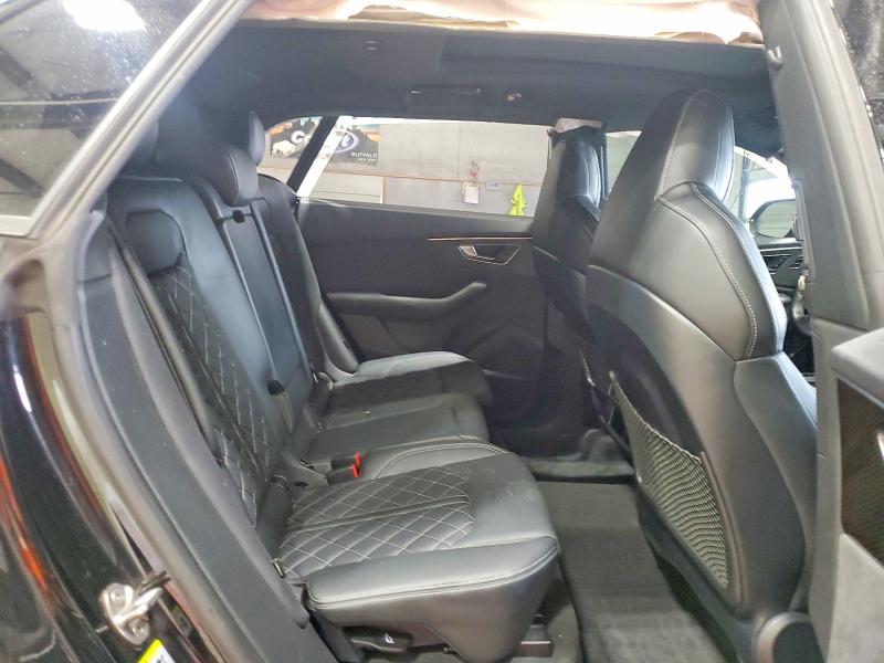 Photo 11 from auction – 2023 AUDI SQ8 with VIN WA1AWBF1XPD038945