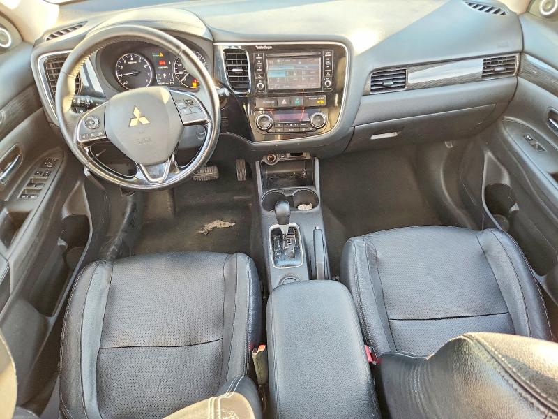 Photo 8 from auction – 2016 MITSUBISHI OUTLANDER with VIN JA4AD3A36GZ007716