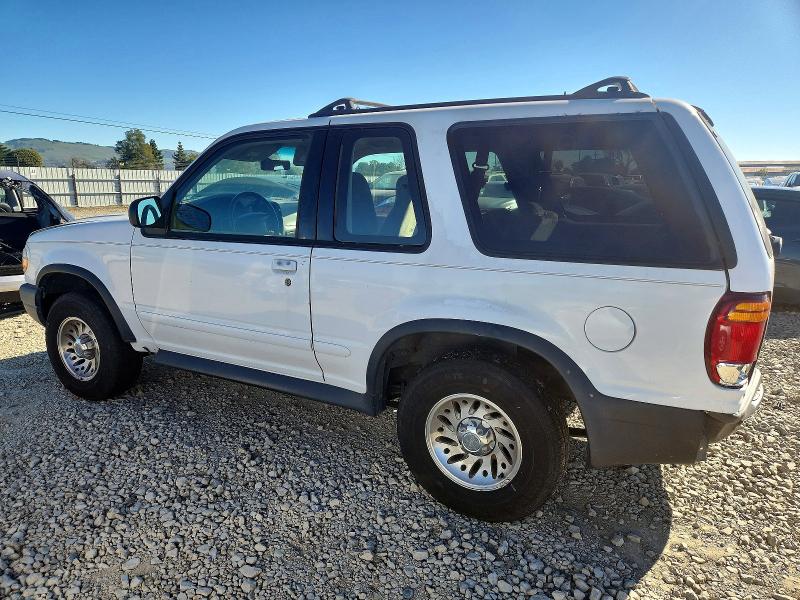 Photo 2 from auction – 2000 FORD EXPLORER with VIN 1FMYU60X2YUA58117