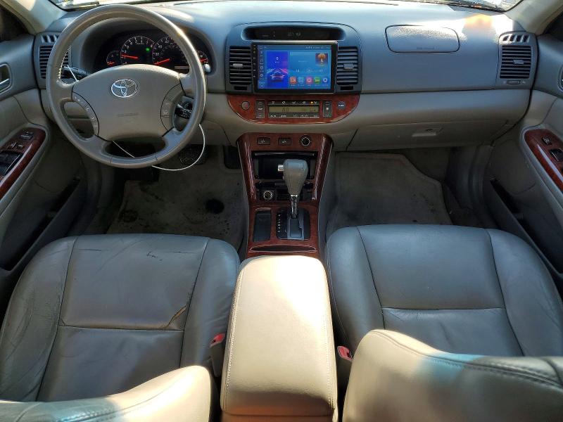 Photo 8 from auction – 2005 TOYOTA CAMRY LE with VIN 4T1BF30K95U093753