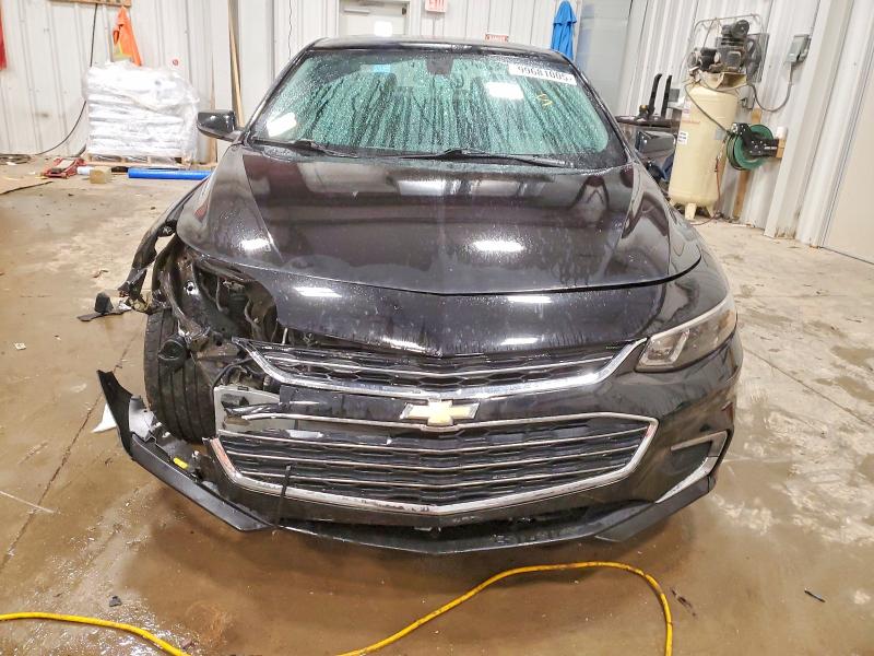 Photo 5 from auction – 2018 CHEVROLET MALIBU LT with VIN 1G1ZD5ST5JF235310