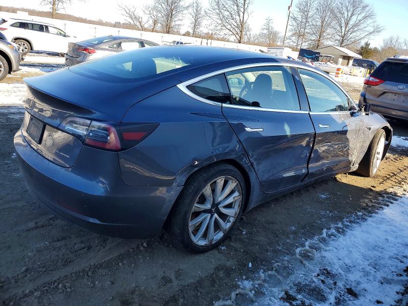 Photo 3 from auction – 2020 TESLA MODEL 3 with VIN 5YJ3E1EB8LF666544