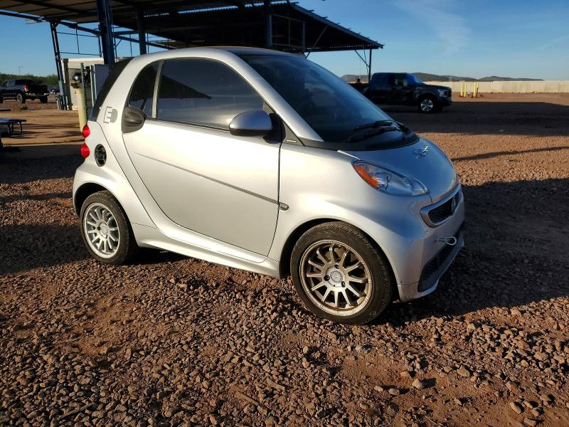 Photo 4 from auction – 2013 SMART FORTWO with VIN WMEEJ9AAXDK679611