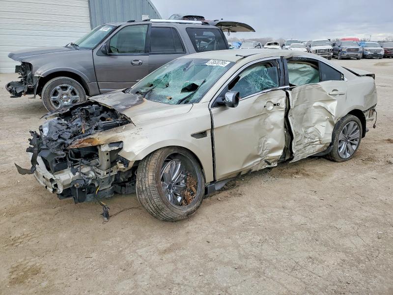 FORD TAURUS 2010 with VIN 1FAHP2FW1AG139543 - Photo from auction