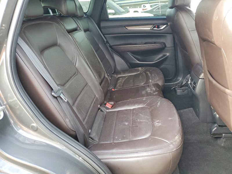 Photo 8 from auction – 2019 MAZDA CX-5 SIGNA with VIN JM3KFBEY8K0508275