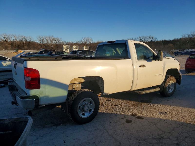 Photo 3 from auction – 2008 CHEVROLET SILVERADO with VIN 1GCHK34638E211477