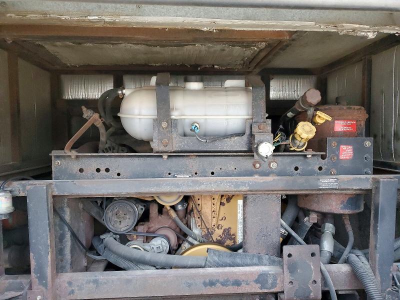 Photo 7 from auction – 2005 MAND MANDALAY with VIN 4UZABFDC25CV17520