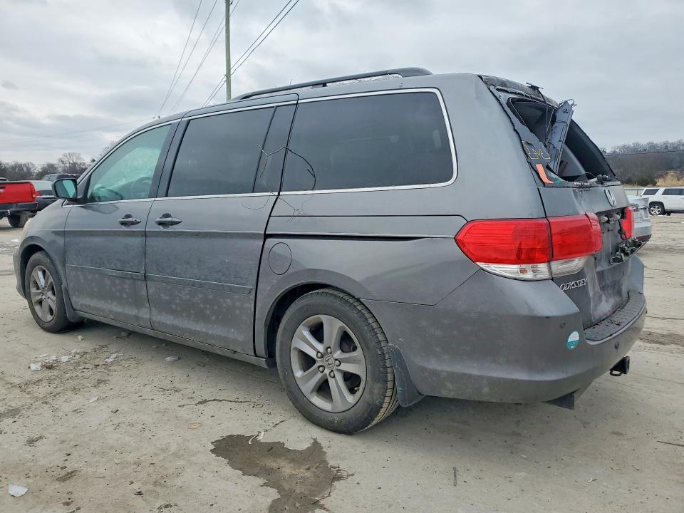 Photo 2 from auction – 2010 HONDA ODYSSEY TO with VIN 5FNRL3H96AB069183