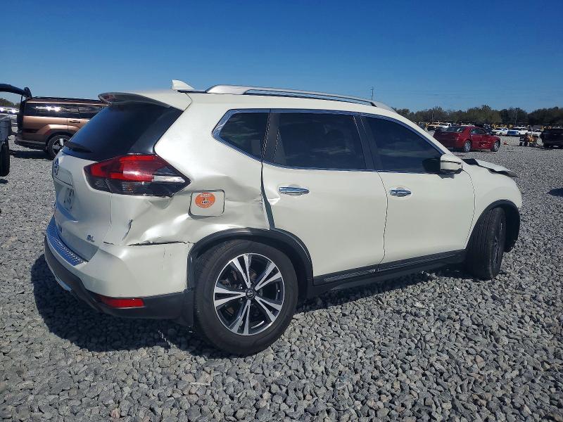 Photo 3 from auction – 2017 NISSAN ROGUE with VIN 5N1AT2MT4HC854989