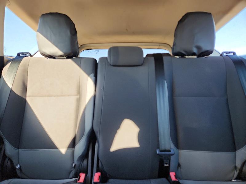 Photo 10 from auction – 2016 FORD ESCAPE S with VIN 1FMCU0F72GUC03296