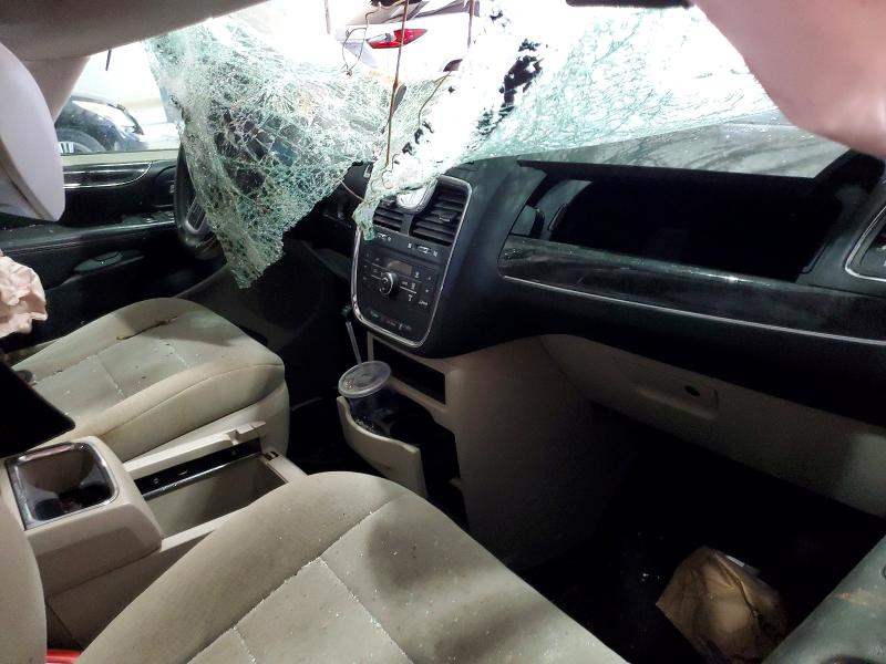 Photo 8 from auction – 2011 CHRYSLER TOWN & COU with VIN 2A4RR5DG6BR798346