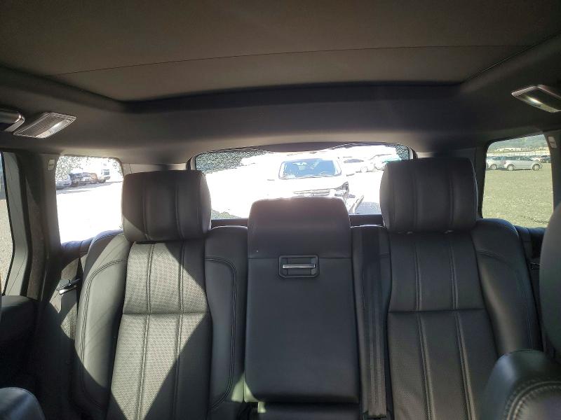 Photo 10 from auction – 2016 LAND ROVER RANGE ROVER with VIN SALGS2EF8GA276747