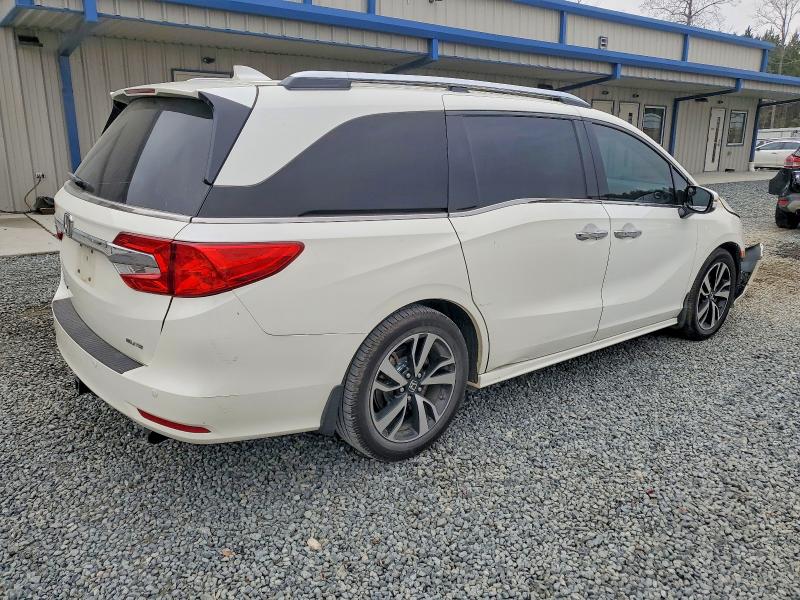 Photo 3 from auction – 2019 HONDA ODYSSEY with VIN 5FNRL6H90KB040149