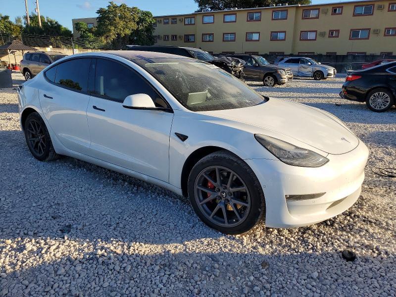 Photo 4 from auction – 2018 TESLA MODEL 3 with VIN 5YJ3E1EA3JF076076