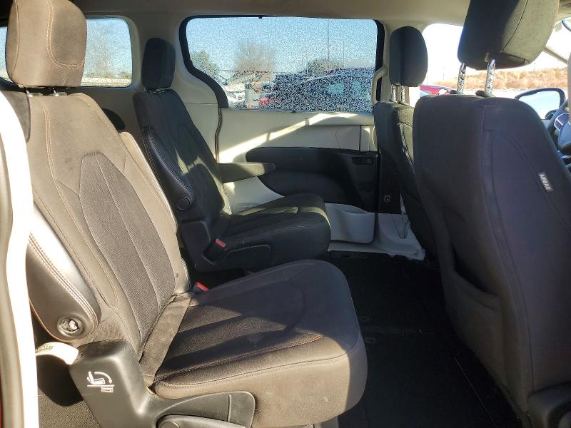Photo 11 from auction – 2017 CHRYSLER PACIFICA with VIN 2C4RC1BG7HR844407