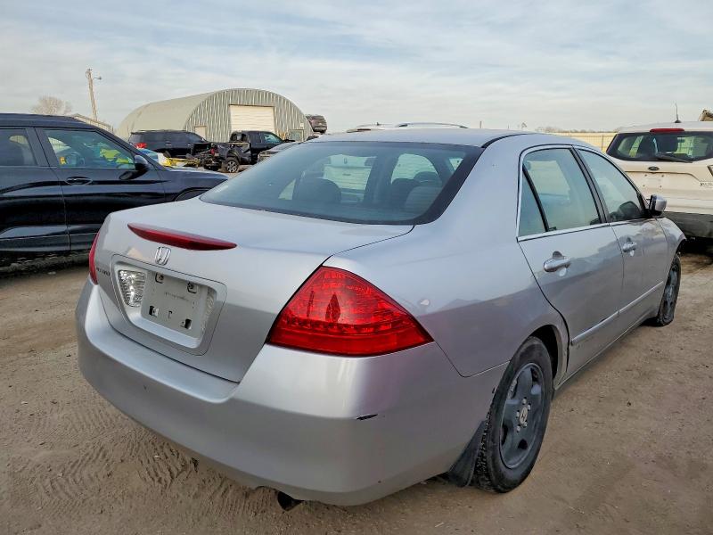 Photo 3 from auction – 2007 HONDA ACCORD with VIN 1HGCM56437A003098